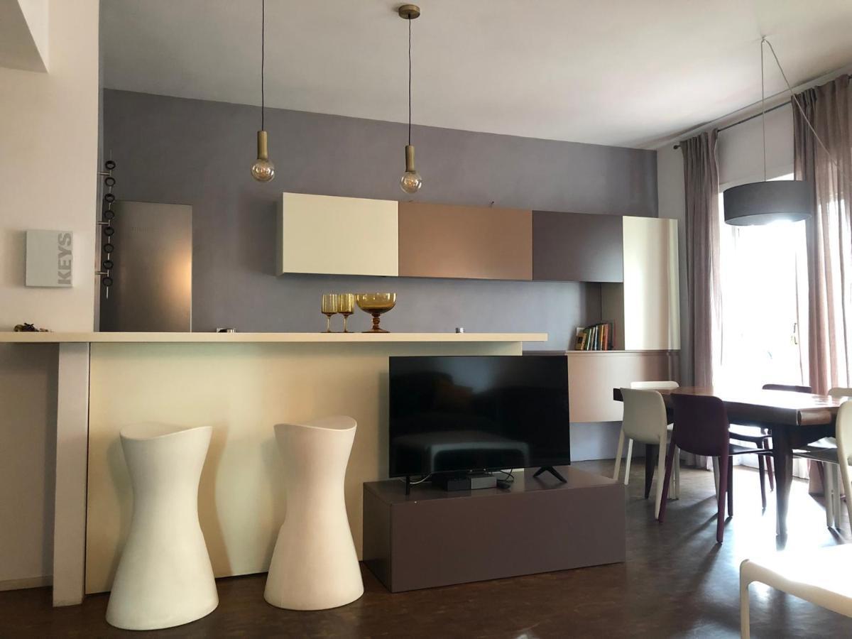 Lungotevere Bed&Bike Рим Экстерьер фото